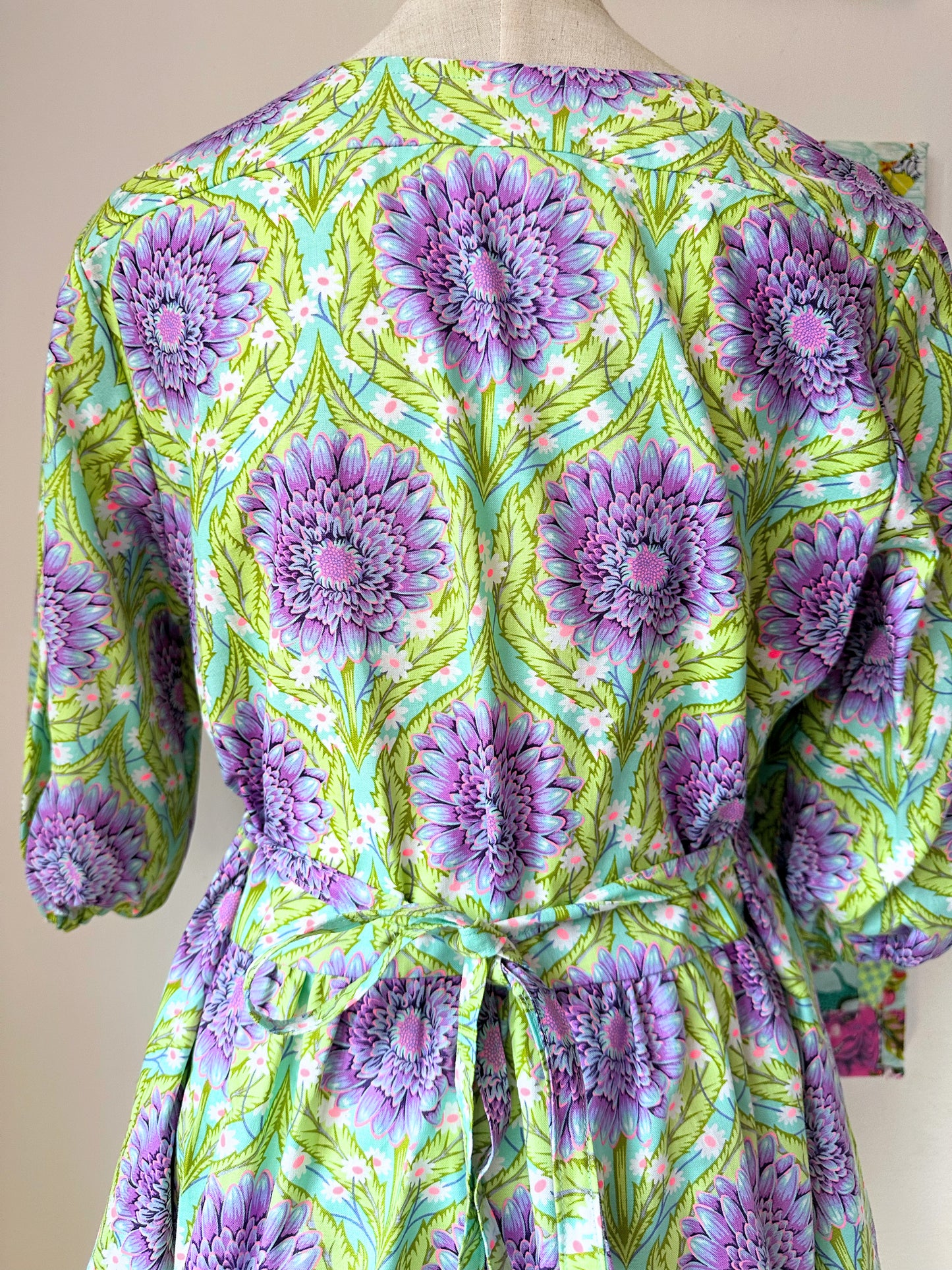 Debbi Dress (Daisy)
