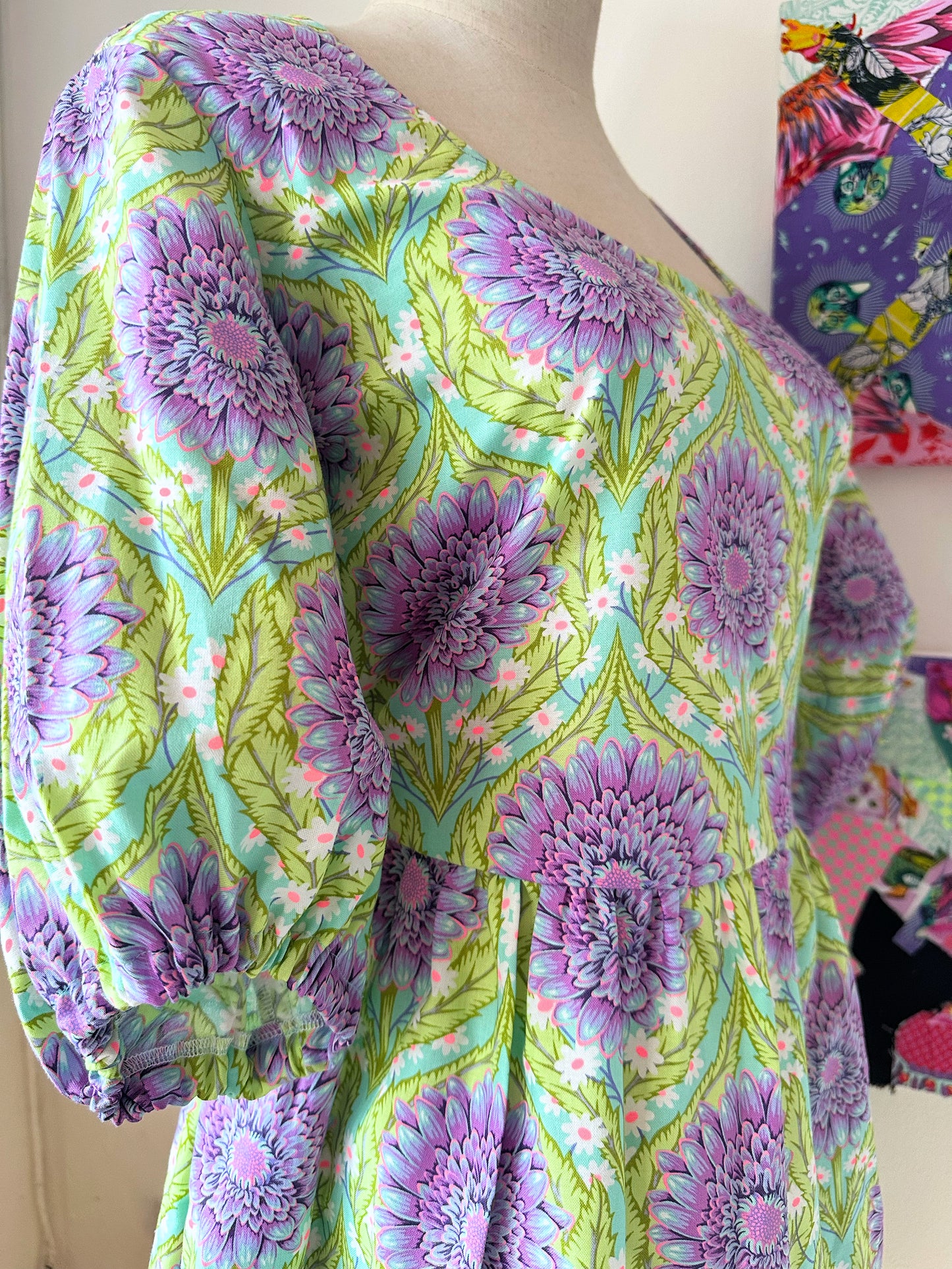 Debbi Dress (Daisy)