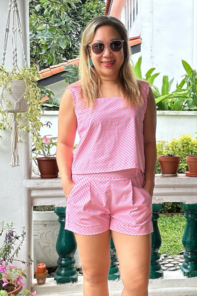 Happy Shorts (Checkered Pink)